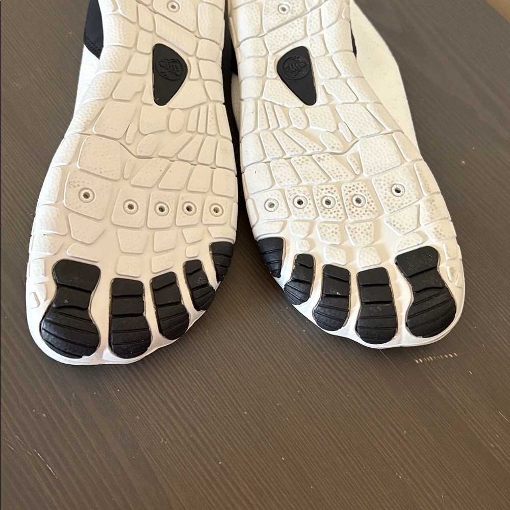 Peak Performance Anti-Slip Quick-Drying Aqua Shoe… - image 3